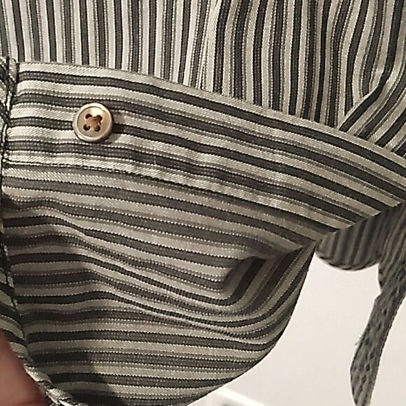 Calvin Klein Modern Fit Button Down Shirt. Sz Lg - Picture 8 of 9